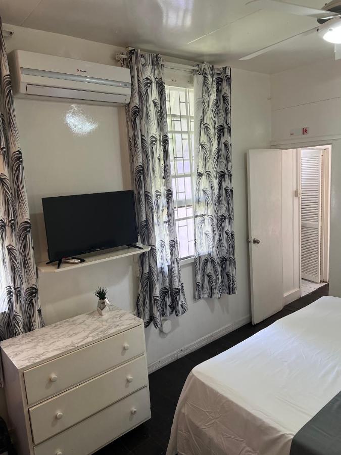 Beach Guest House Cleverdale Bridgetown Exterior photo